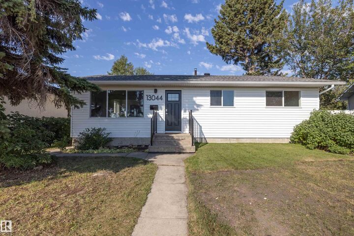 13044 78 Street NW  Edmonton AB T5C 2A1 photo