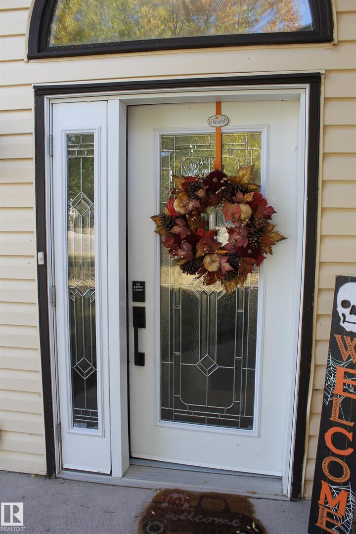 Property Photo:  5221 54A Street  AB T0A 1A0 
