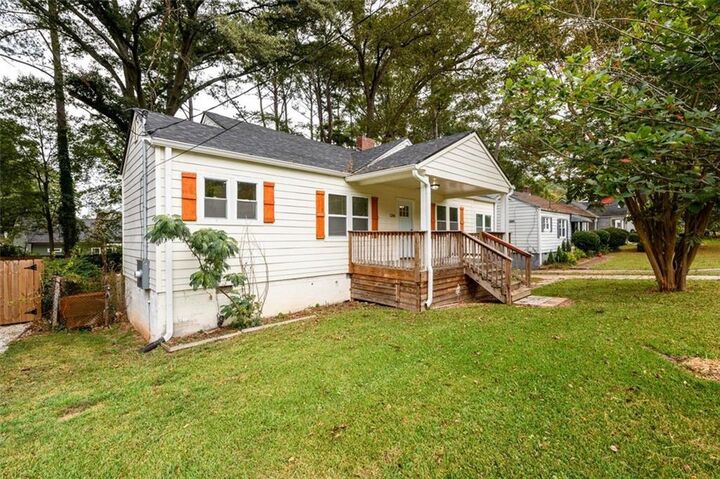 Property Photo: 1285 Avon Avenue SW GA 30310
