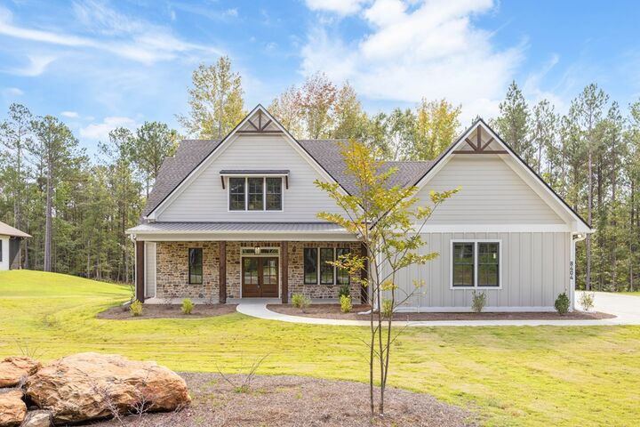 Property Photo: 8404 Ripple Ridge GA 31904