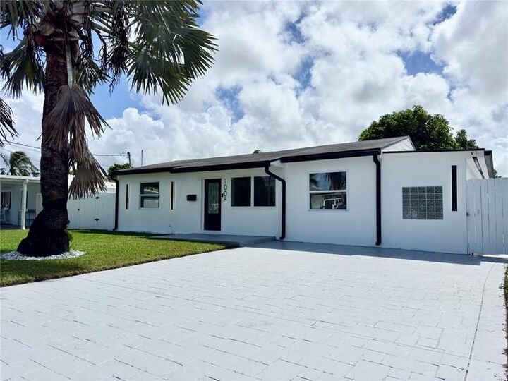 1008 Mango Isle  Fort Lauderdale FL 33315 photo