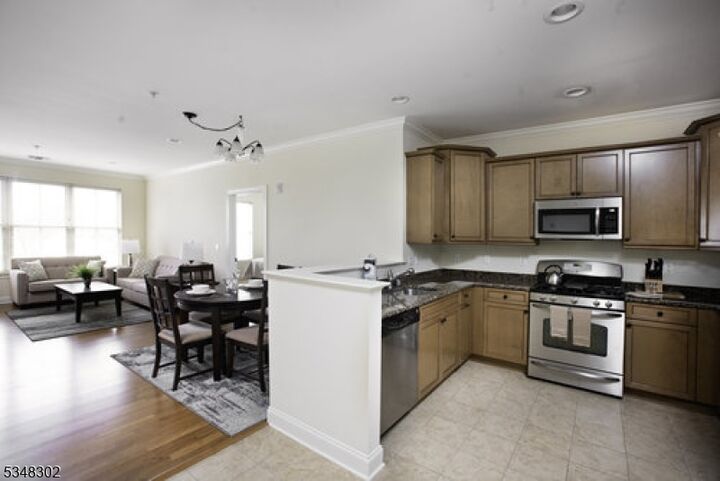 Property Photo: 545 Morris Ave 213 NJ 07901