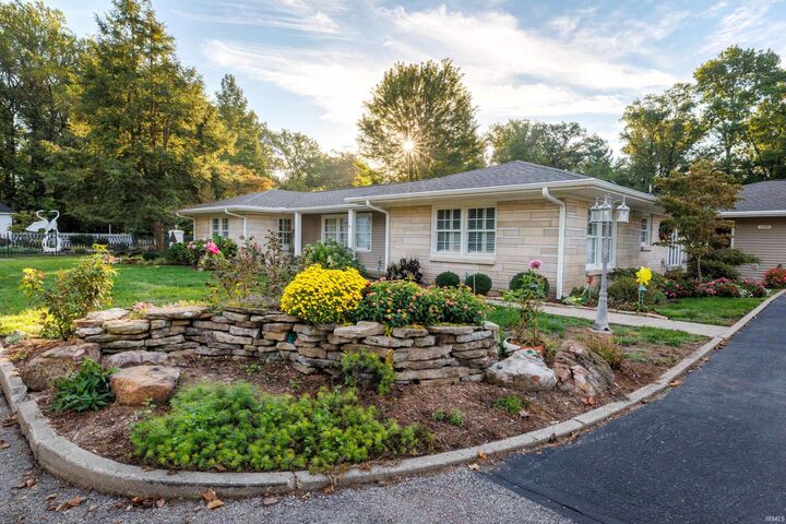 Property Photo:  2545 Grandview Drive  IN 47591-7591 