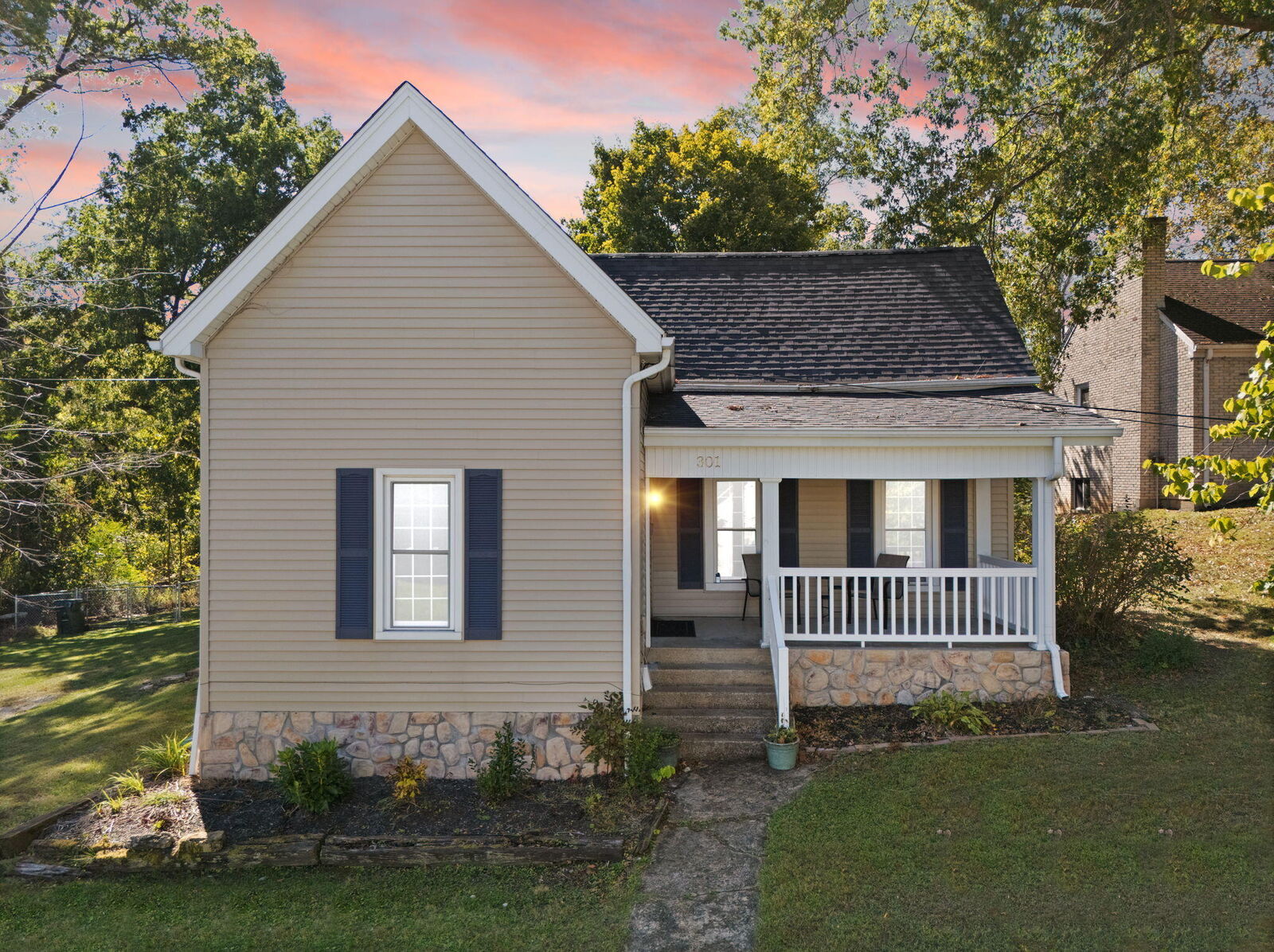 Property Photo:  301 College Street  KY 40741 