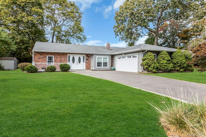 Property Photo: 92 Barrett Avenue NY 11705