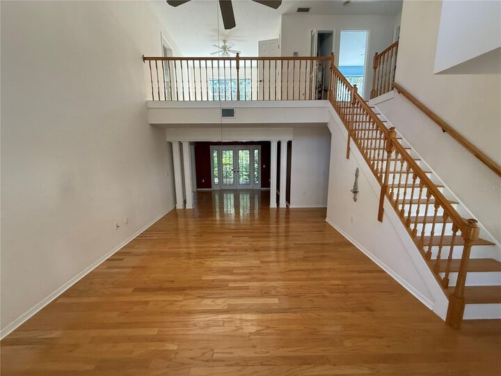 Property Photo: 2305 63rd Street W FL 34209