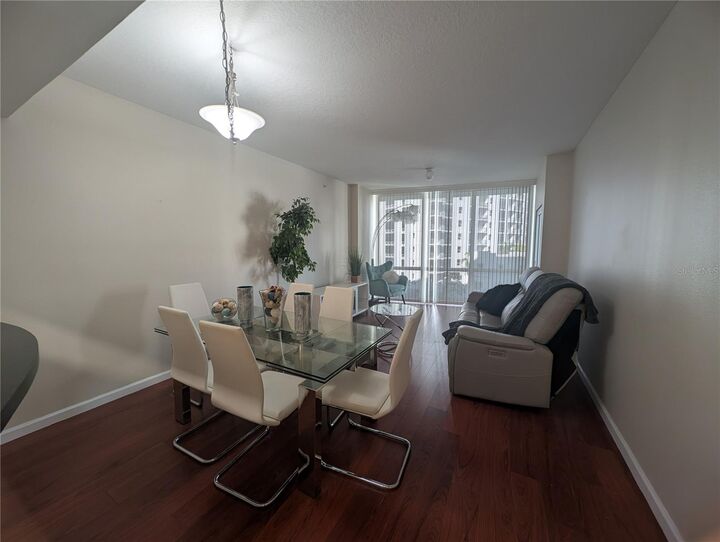 Property Photo:  322 E Central Boulevard 911  FL 32801 