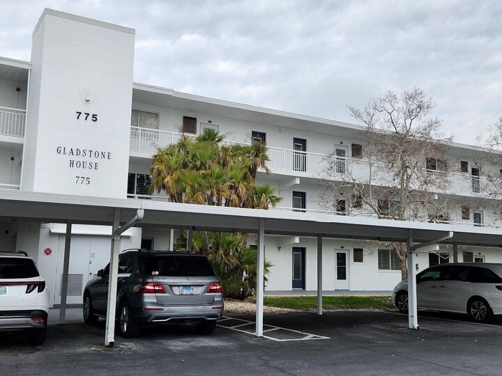 775 John Ringling Boulevard # 33  Sarasota FL 34236 photo