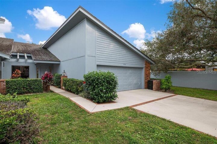 Property Photo: 2635 Moss Oak Drive 55 FL 34231