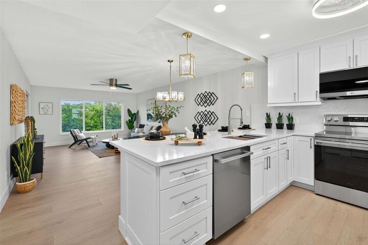 Property Photo: 4540 Gulf Of Mexico Drive 204 FL 34228