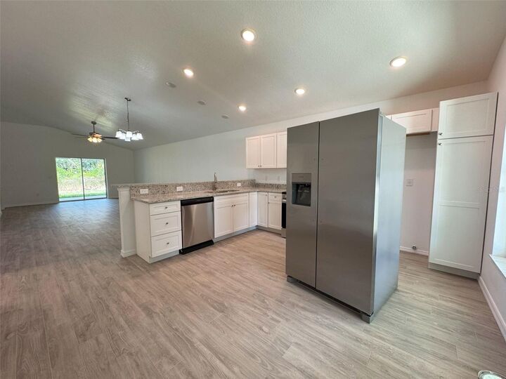 Property Photo: 8833 E Albertson Court FL 34436