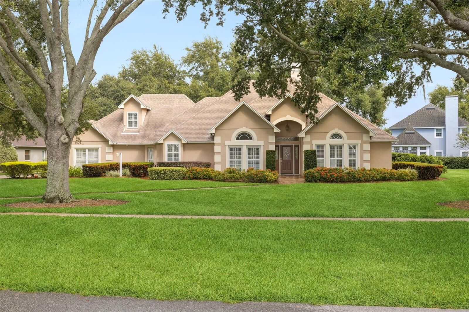 Property Photo: 17608 Deer Isle Circle FL 34787