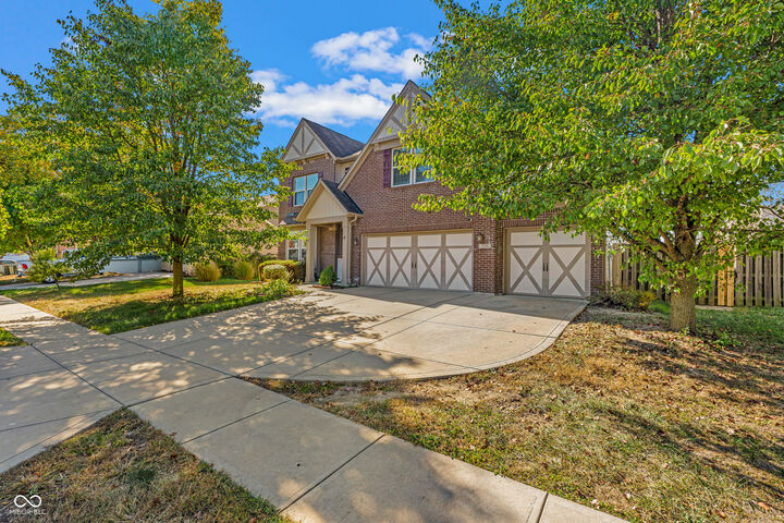 Property Photo: 5594 Crump Lane IN 46234