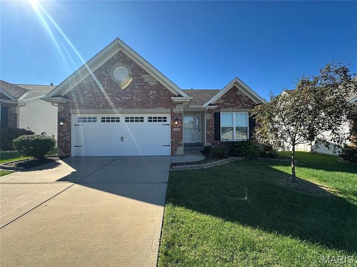 104 Dornoch Drive  St Charles MO 63301 photo