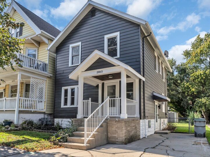 2865 S Ellen St  Milwaukee WI 53207 photo