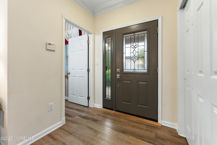 Property Photo:  4 Sandstone Road  NJ 08520 