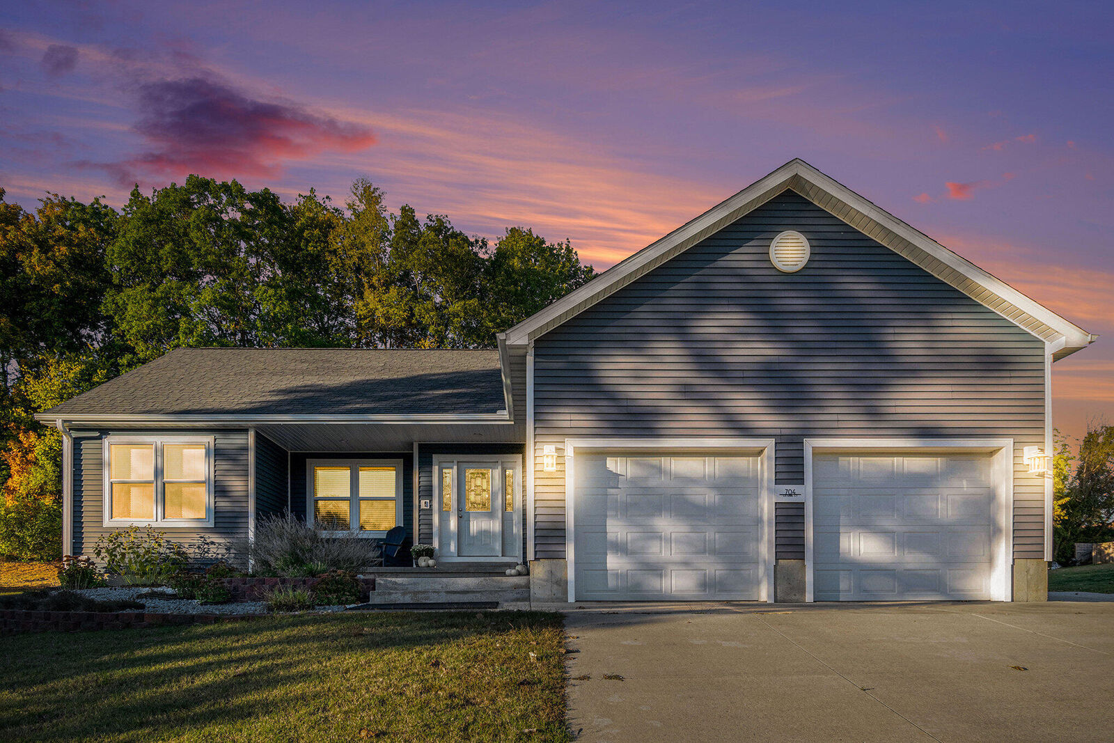 Property Photo:  704 Ottawa Court  MI 49107 