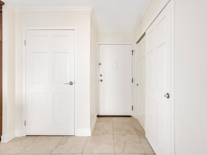 Property Photo:  40 N Tower Road 12F  IL 60523 