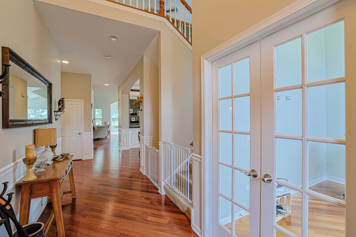 Property Photo: 809 Canton Drive IL 60543