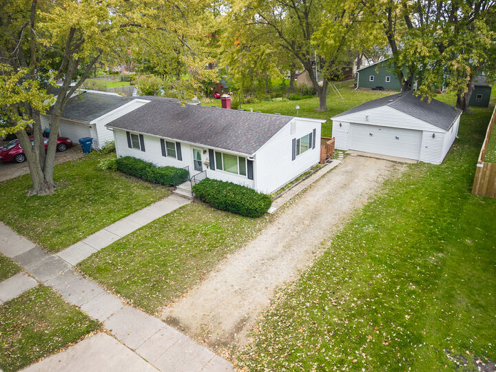 Property Photo: 615 Best Avenue IL 60115
