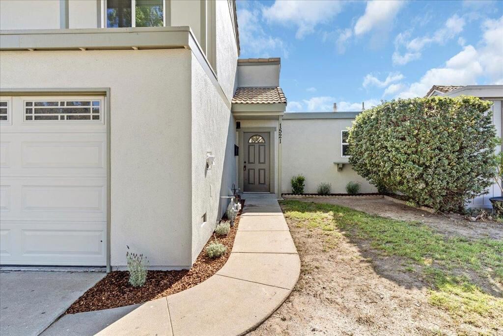 Property Photo: 1521 Ebro Circle CA 93906