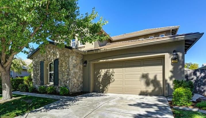 Property Photo: 2721 Aspen Valley Lane CA 95835
