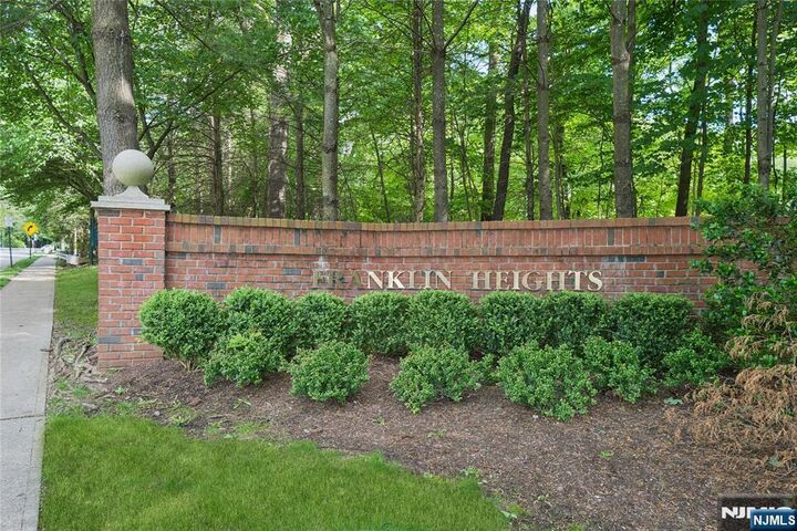 2256 Margaret Court 2256  Mahwah NJ 07430 photo