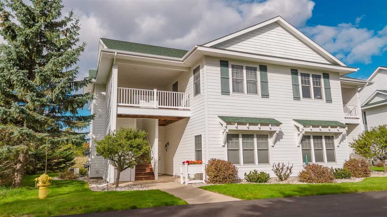 Property Photo:  09495 - 15 Summerhouse  MI 49720 