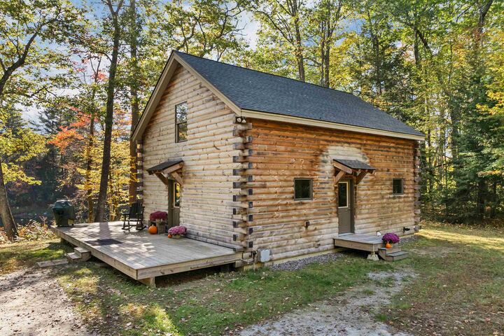 Property Photo:  1484 US Route 3  NH 03223 