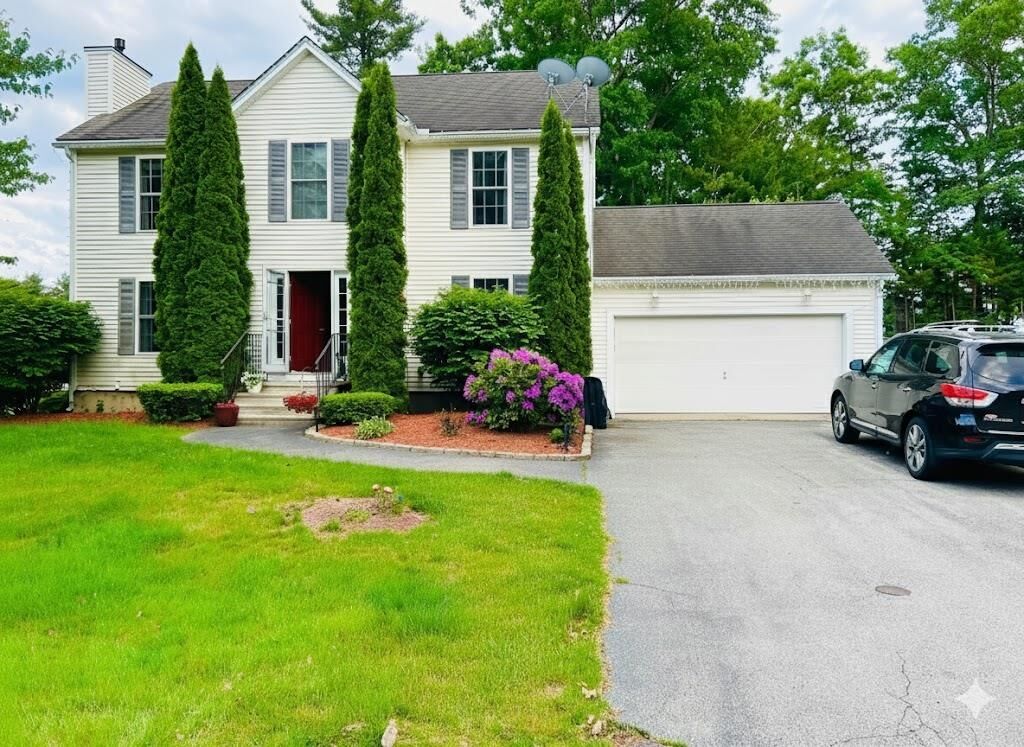 Property Photo: 9 Hibiscus Way NH 03062