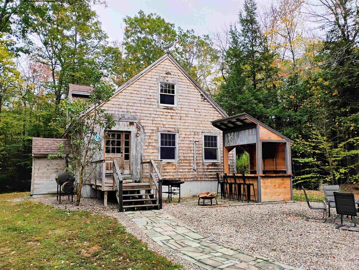 256 Governors Road  Brookfield NH 03872 photo