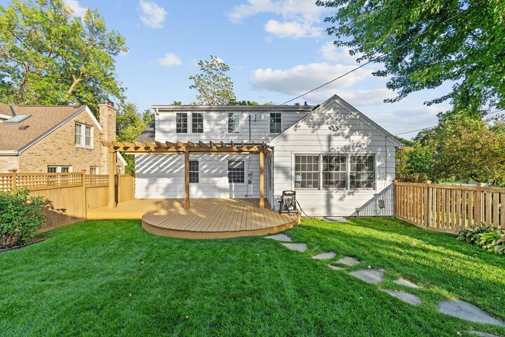 Property Photo: 3660 Glenhurst Avenue MN 55416