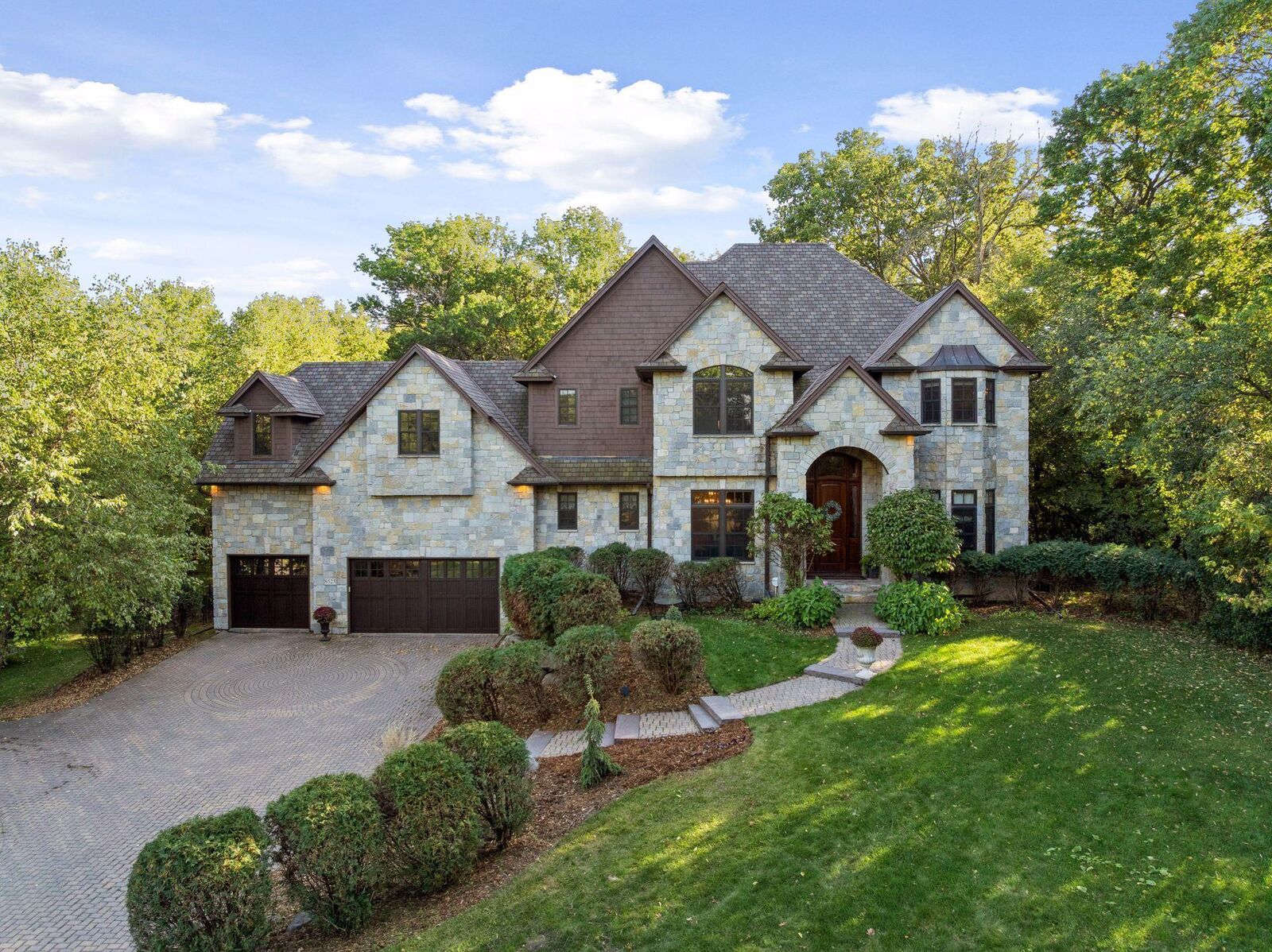 Property Photo:  8523 Amsden Road  MN 55438 