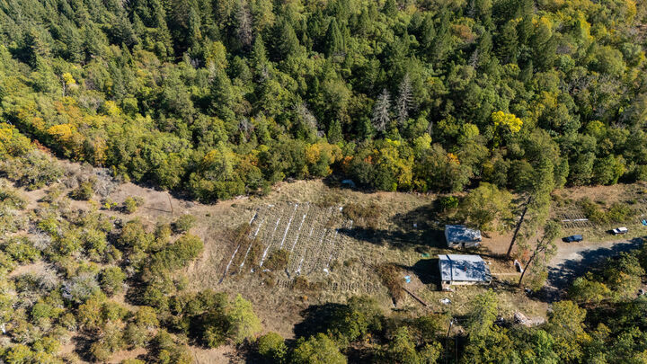 Property Photo: 379 Savage Creek Road OR 97527