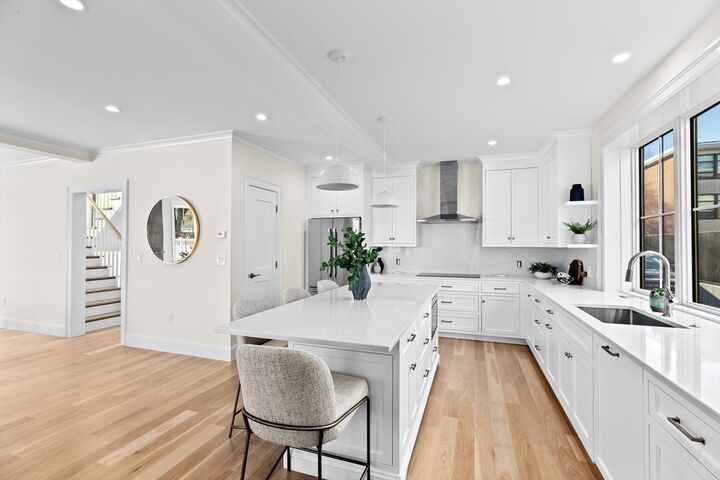 Property Photo: 32 Kingsbury A MA 02481