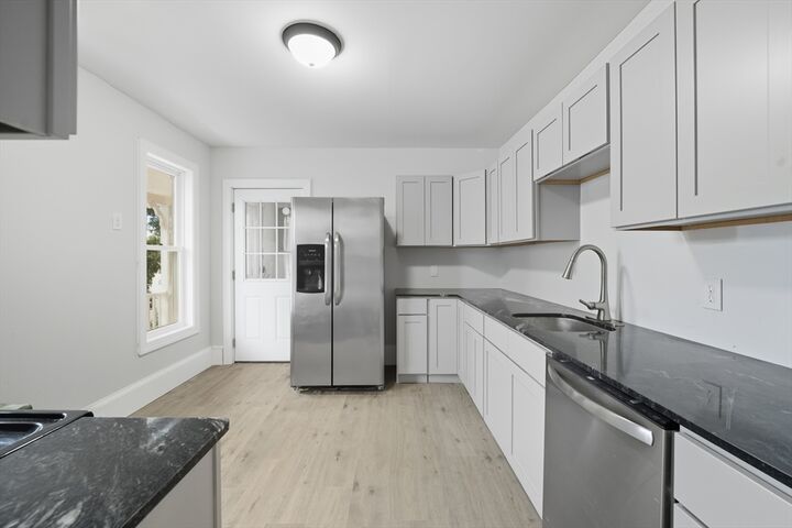 Property Photo: 268-270 Sargeant St MA 01040