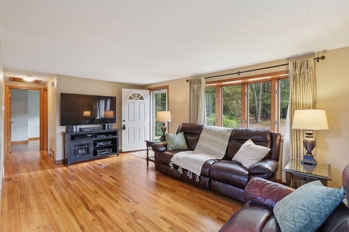 Property Photo:  28 Gargon Terrace  MA 01077 