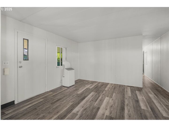 Property Photo:  5355 River Rd N 85  OR 97303 