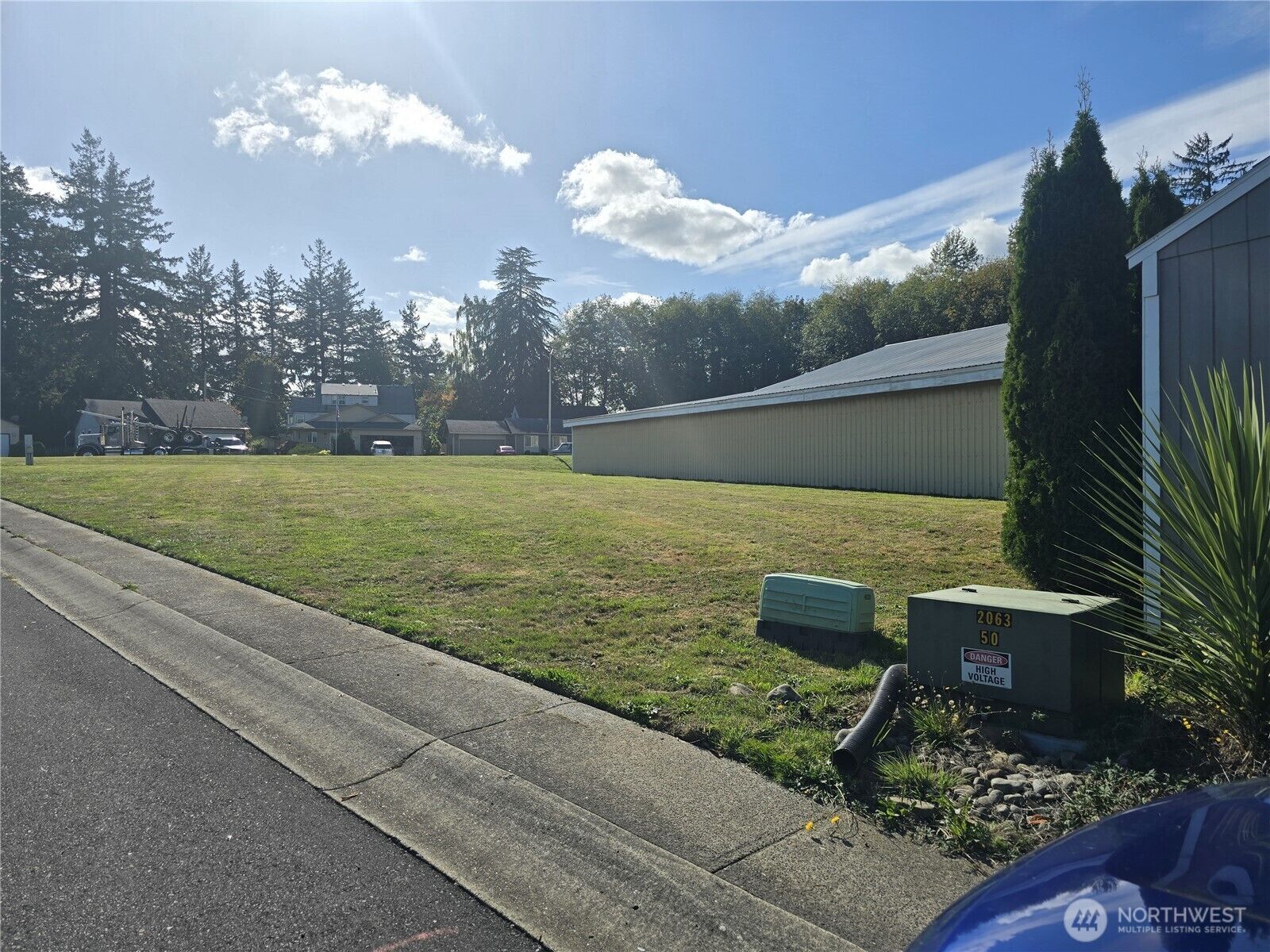 Property Photo:  210  Glengate  WA 98612 