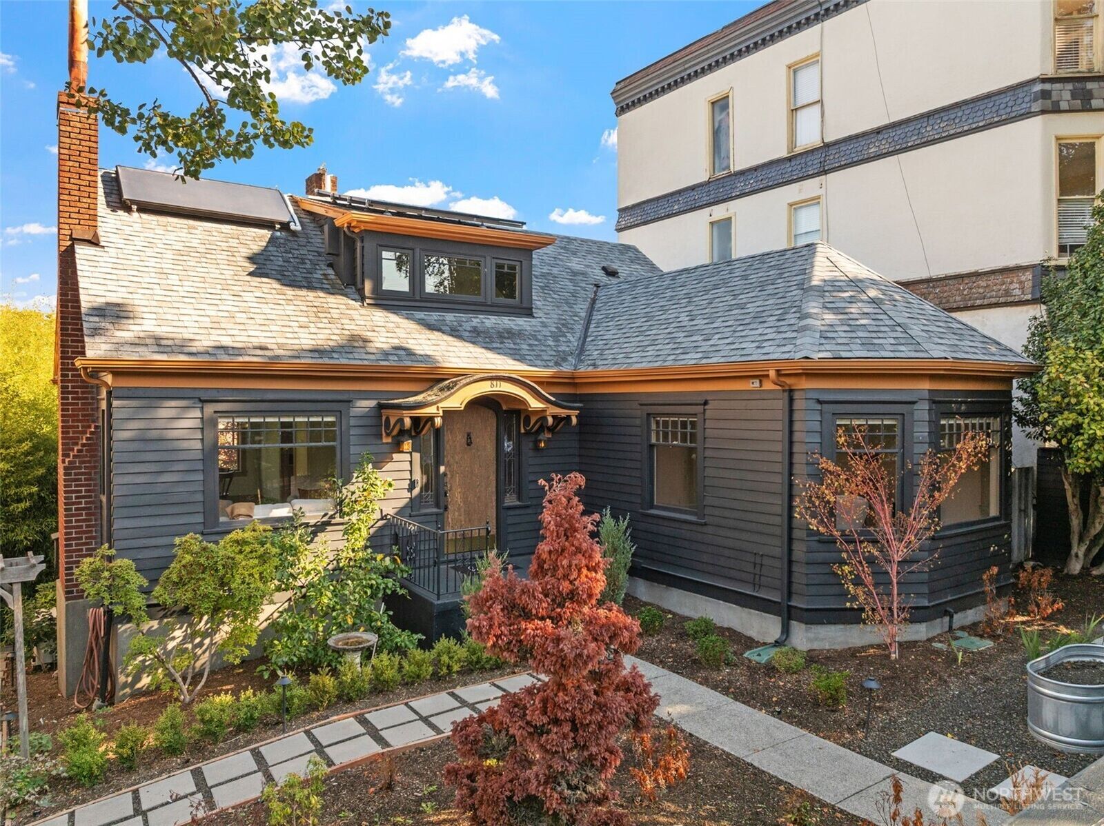 Property Photo: 811 N I Street WA 98403