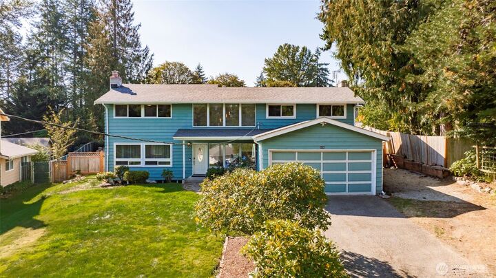 Property Photo: 2430 243rd Place SW WA 98021
