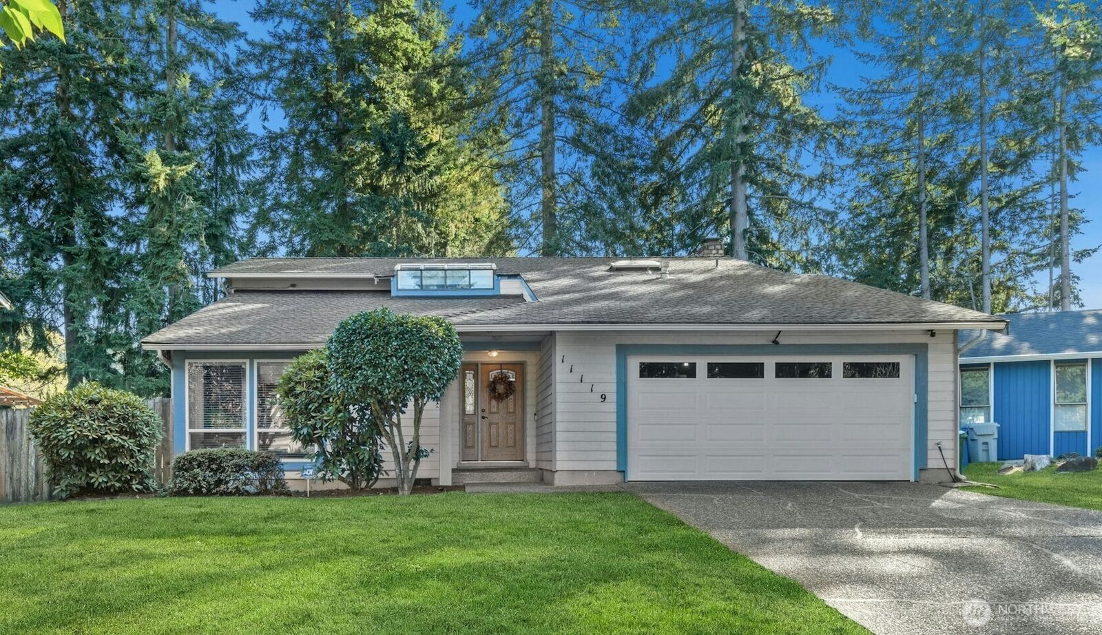 Property Photo: 11119 SE 183rd Place WA 98055