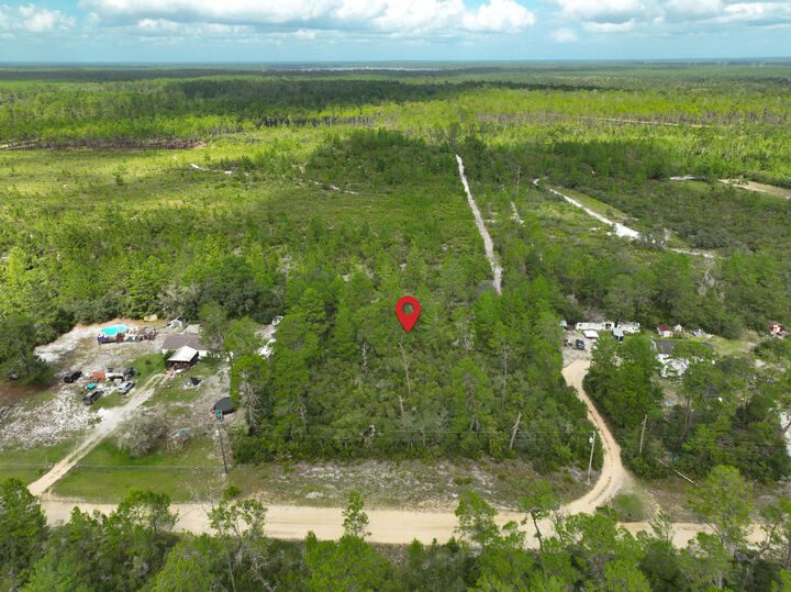 Property Photo: 108 Morningside Drive FL 32140