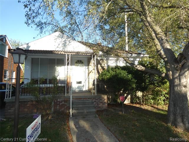 Property Photo: 18959 Rockcastle Street MI 48236