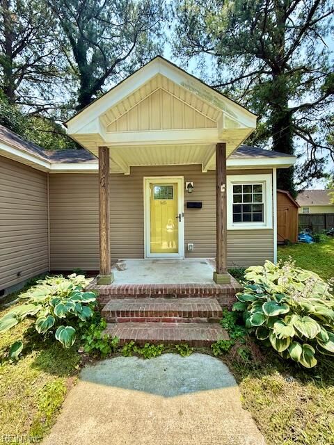 Property Photo:  14 Davis St  VA 23702 