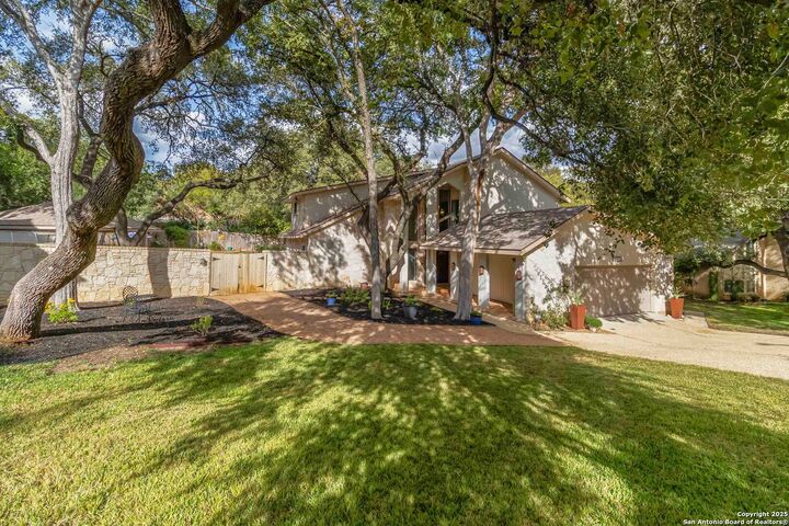 Property Photo: 327 Twisted Wood TX 78216