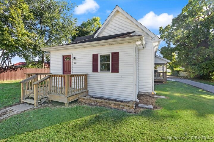 Property Photo:  552 N Roosevelt Street  IN 47452