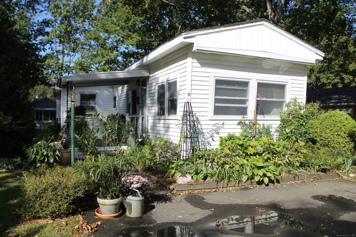 11 Pleasant Trail  Killingworth CT 06419 photo