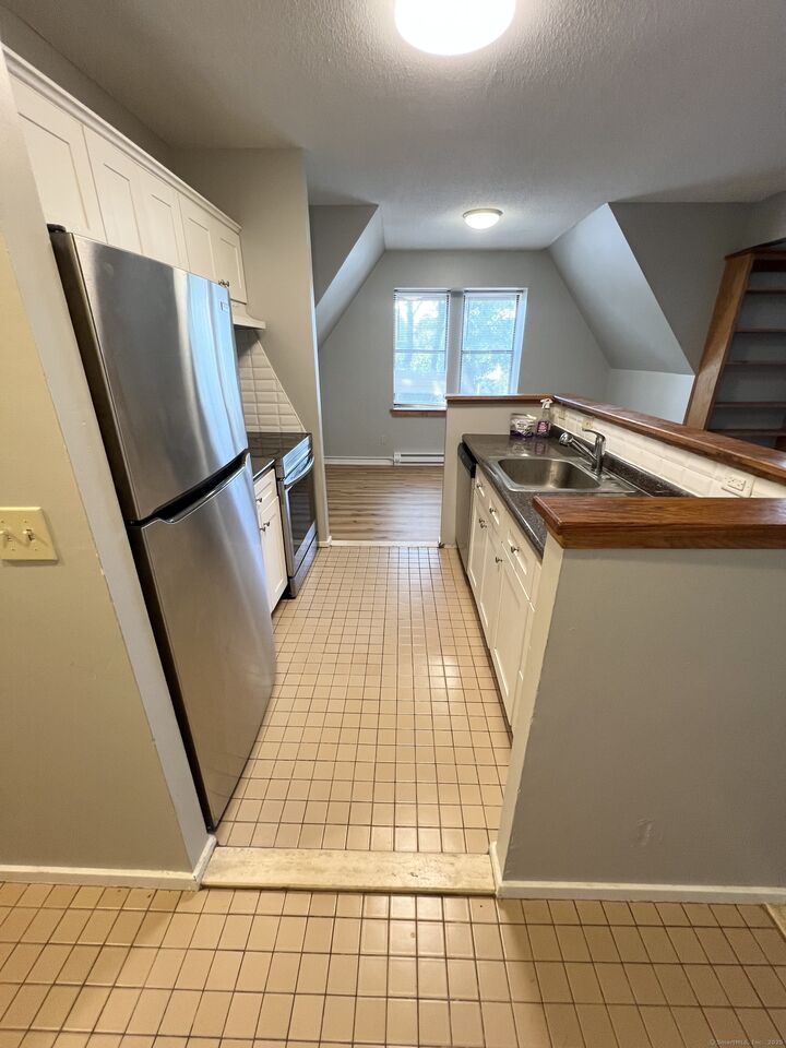 Property Photo: 16 Townley Street E3 CT 06154