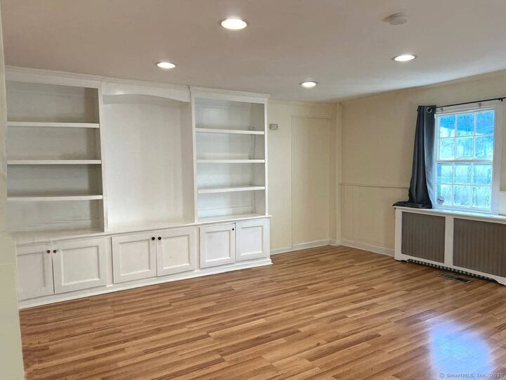 Property Photo:  694 Boston Post Road  CT 06820 